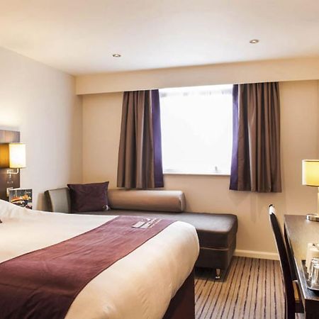 Premier Inn Aberdeen Airport - דייס מראה חיצוני תמונה
