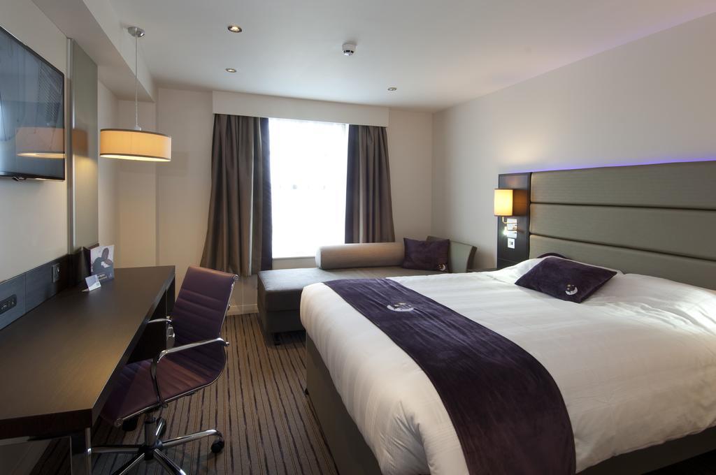 Premier Inn Aberdeen Airport - דייס חדר תמונה