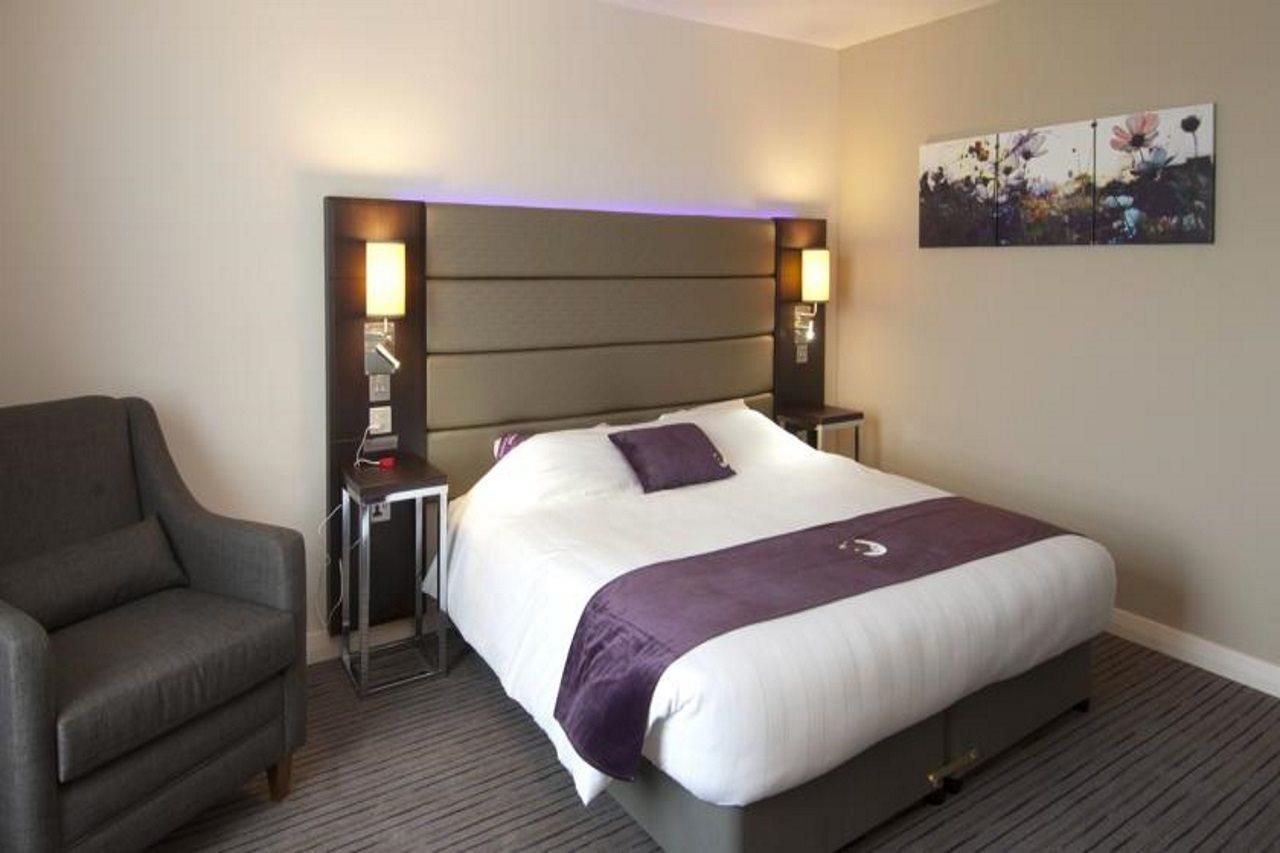 Premier Inn Aberdeen Airport - דייס מראה חיצוני תמונה