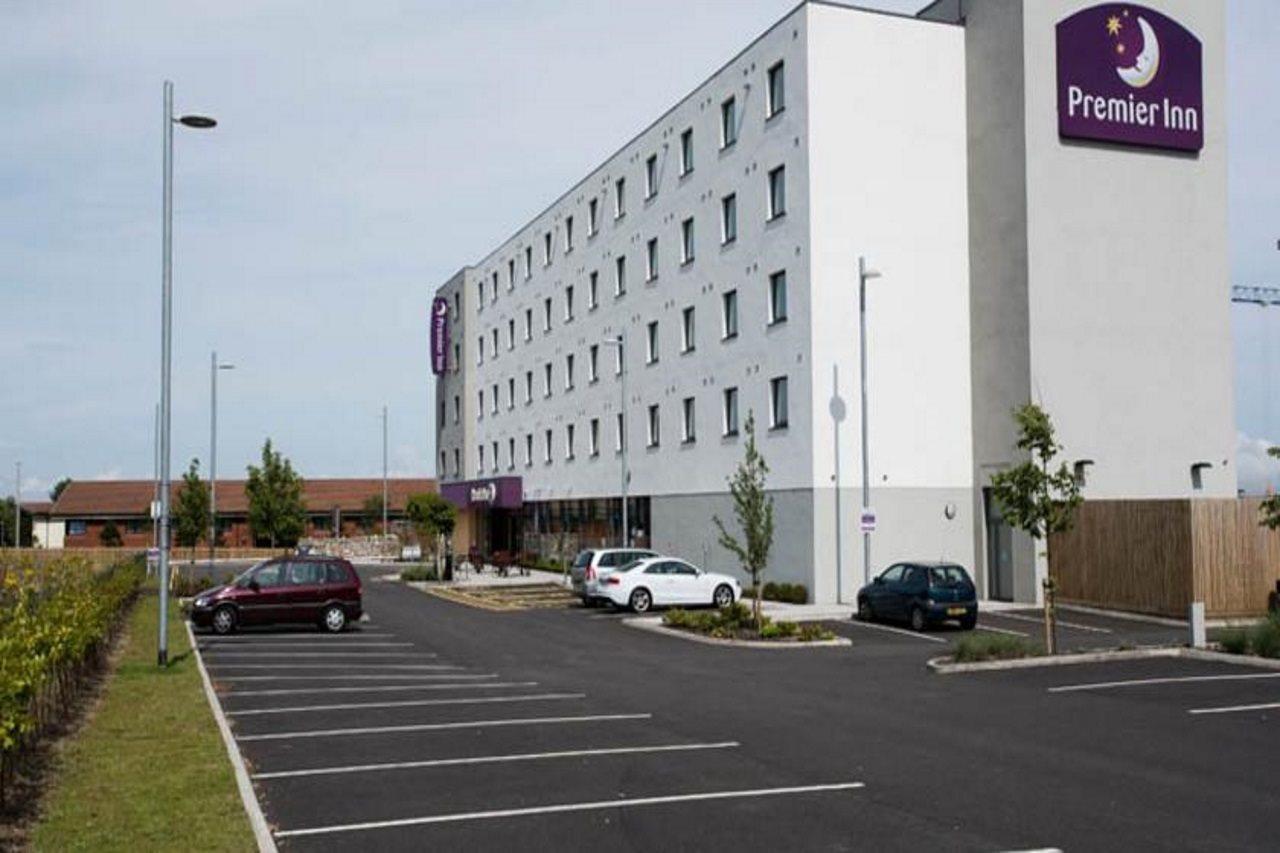 Premier Inn Aberdeen Airport - דייס מראה חיצוני תמונה